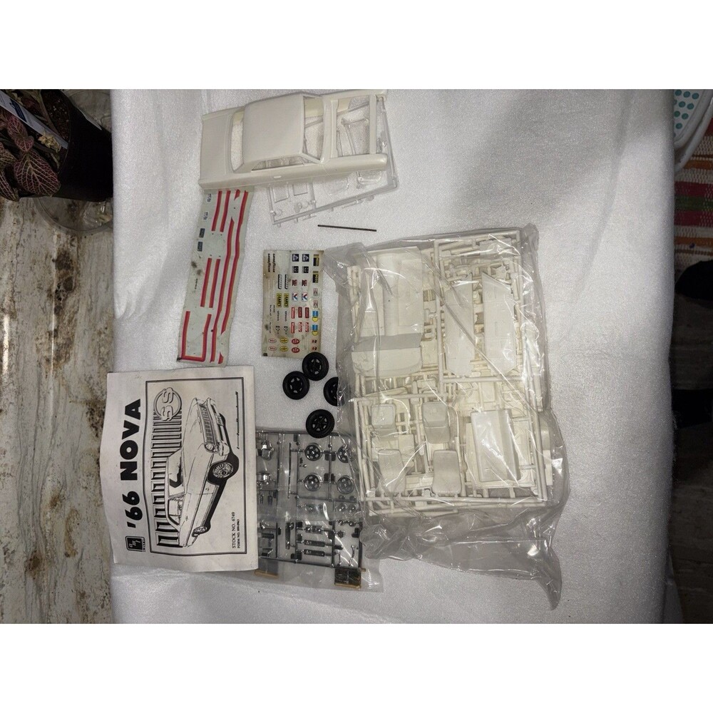 1988 AMT 1966 Nova SS 1/25 Unused No Box